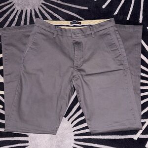 Dockers Men's Gray Chinos